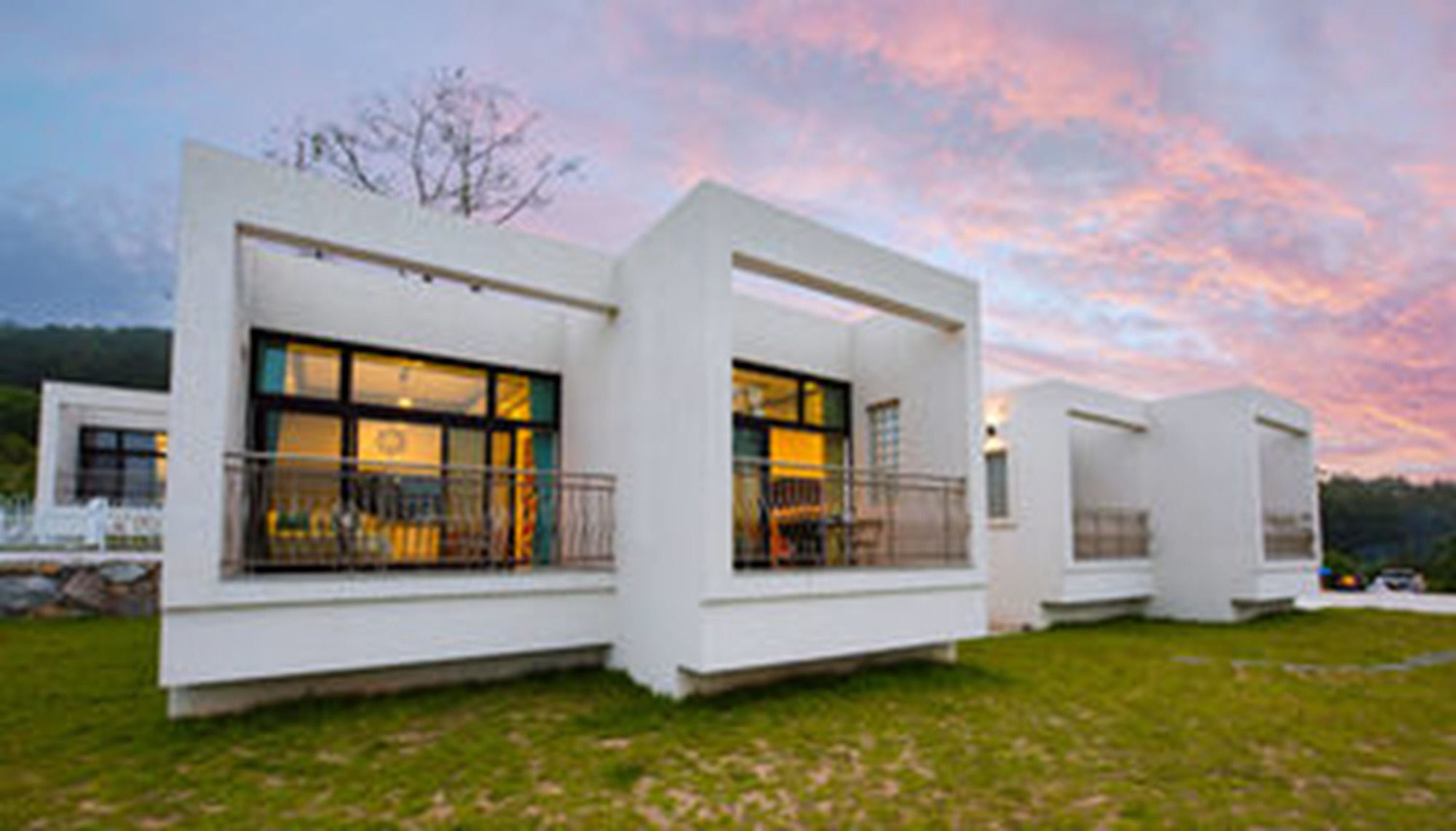 Sea & Pine Pension Namhae Exterior foto