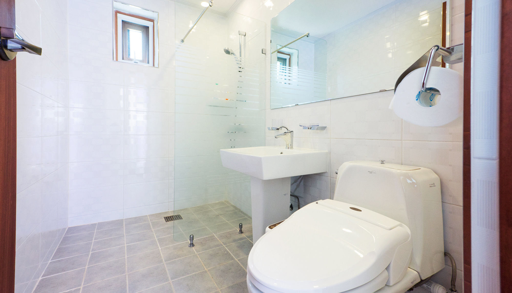 Sea & Pine Pension Namhae Exterior foto